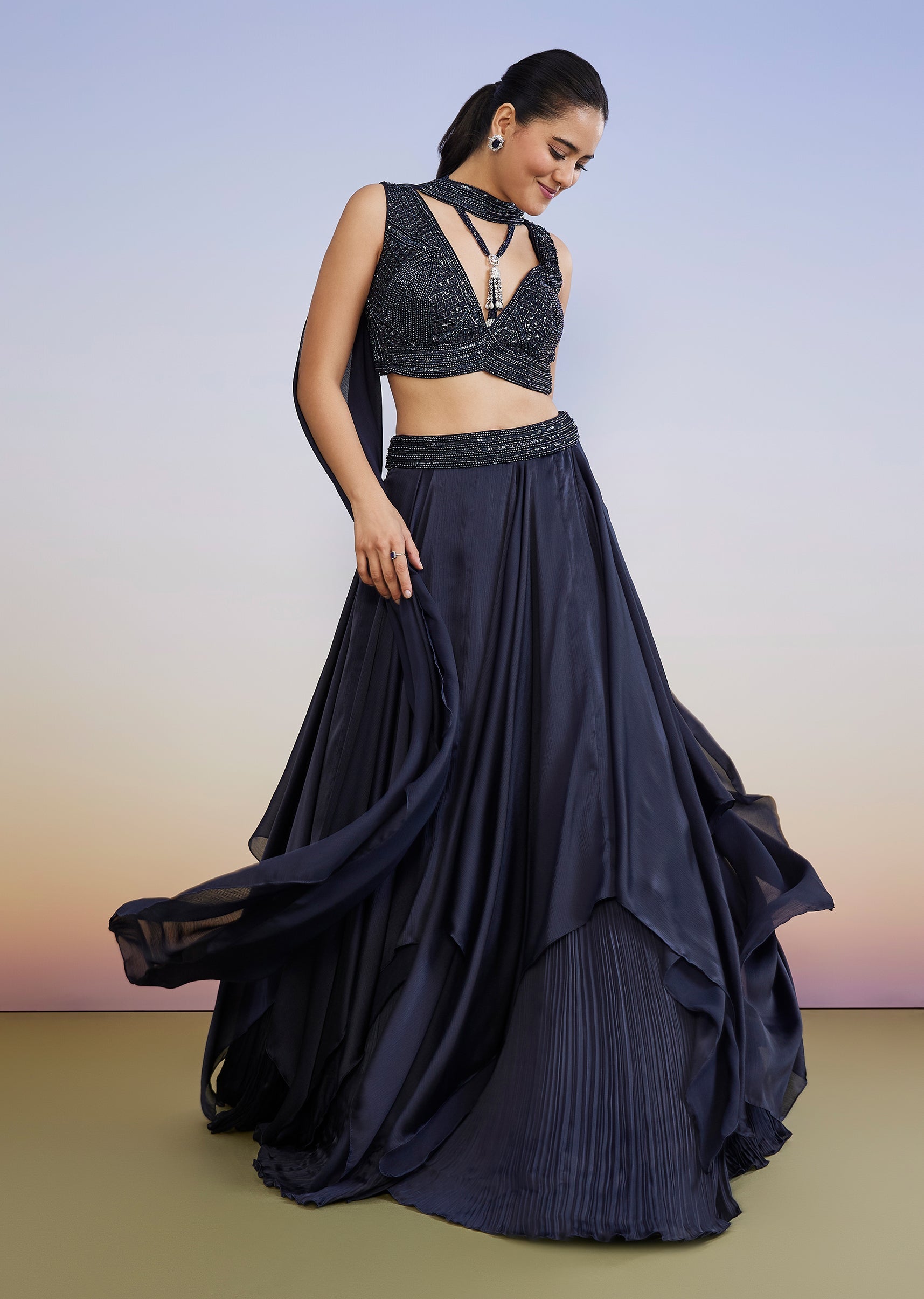 blue lehenga dress Navy Fusion White and Red Wedding Olivia Intricate thread Size:FR 46