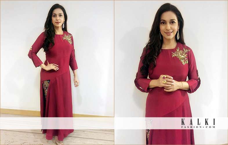 JUHI CHAWLA IN KAKLI IN AYSSMETRICAL MAROON TOP & PRINTED PANTS