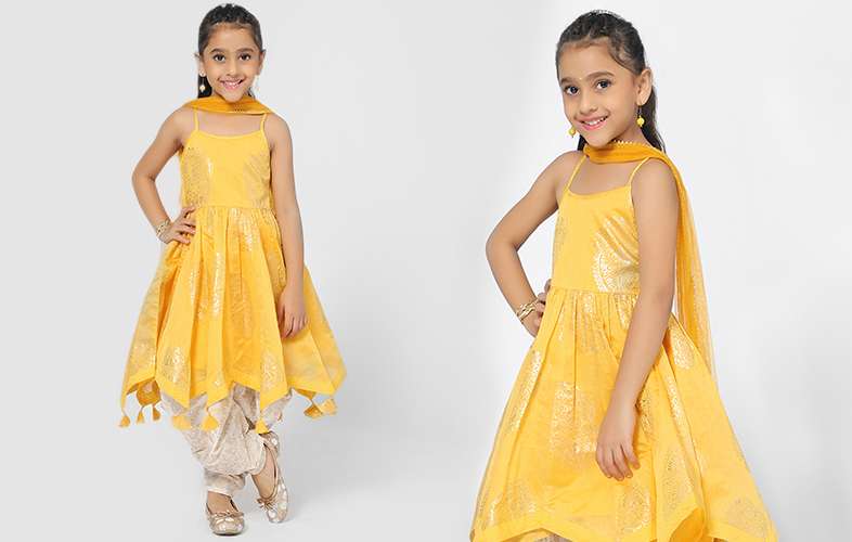 Choose Stylish & Comfortable Punjabi Salwar Suits For Your Daughter's  Closet