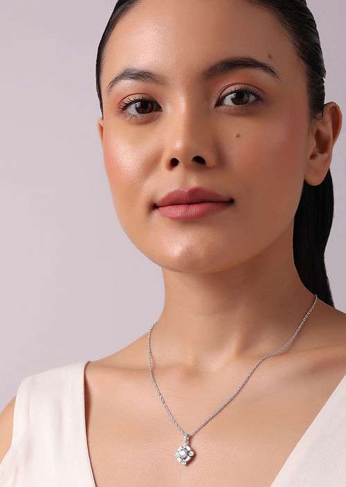 92.5 Sterling Silver Necklace with a Floral Pendant
