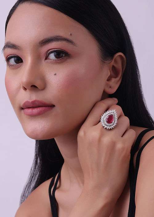 92.5 Sterling Silver Pear Shaped Ring Studded With A Garnet Red Synthetic Stone
