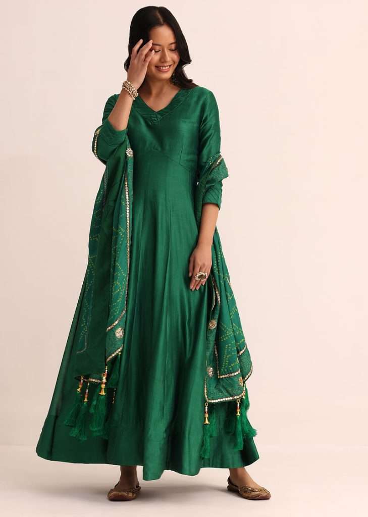 Green Embroidered Chanderi Anarkali Set With Bandhani Dupatta
