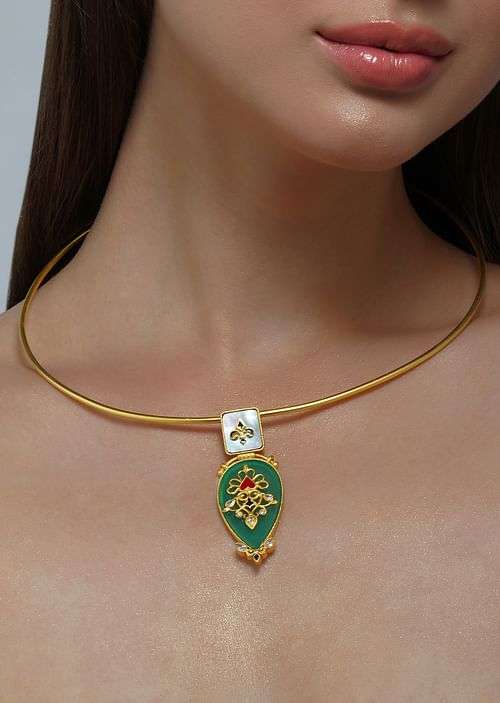 Antique Gold Green Collar Necklace With Zircon Embellishment
