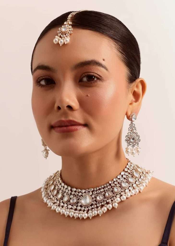 Gold And White Indian Kundan Necklace Set In Mix Metal

