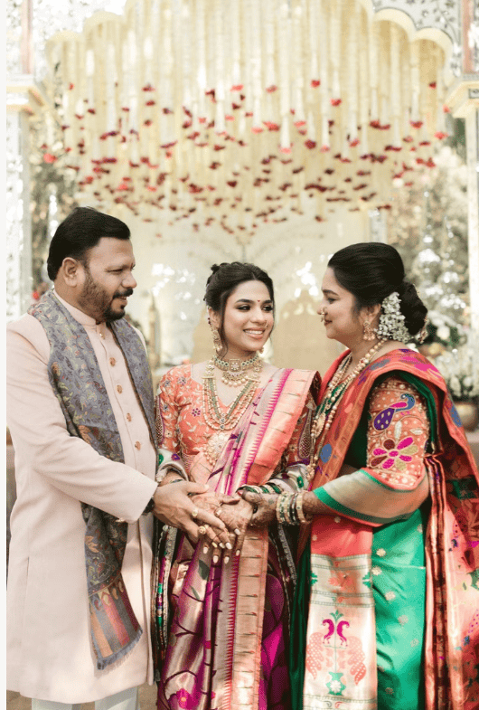 And so, let the मराठी  Wedding Begin! 