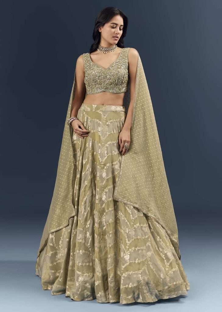 Cream Banarasi Silk Bridesmaid Lehenga With Heavy Hand Embroidery