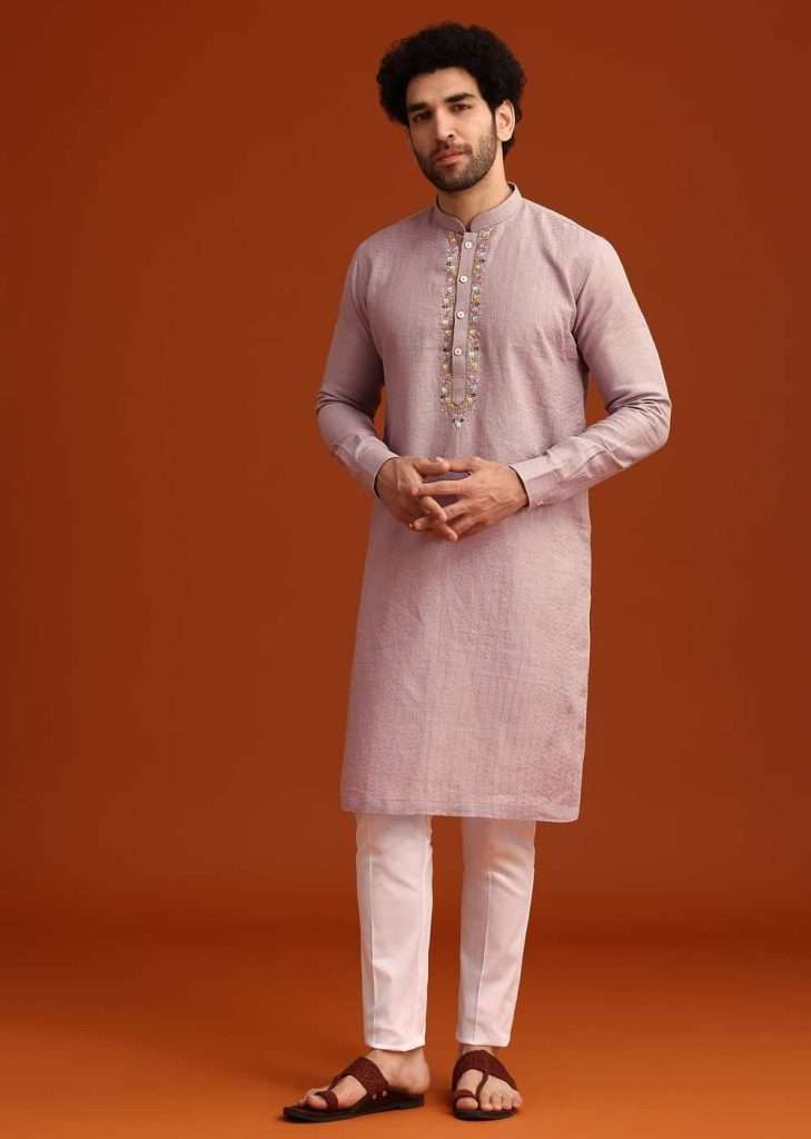 Purple Hand Embroidered Kurta And Pant Set In Linen

