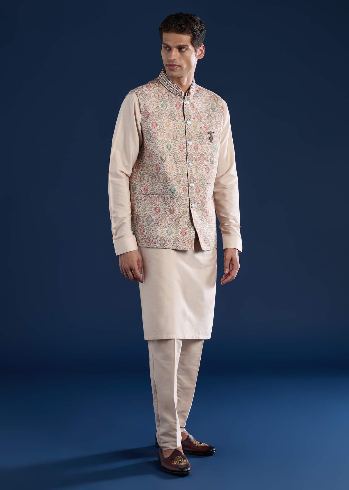 indian formal dress male Men's Wedding Attire for Grooms & Guests 10 common fashion mistakes Indian