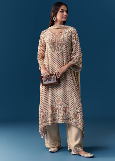 Beige Kurta Set With Sequins And Stone Work