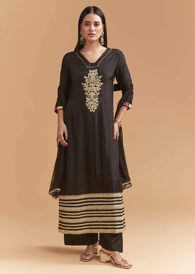 Black Dola Silk Kurta Set With Gota Work And Floral Print