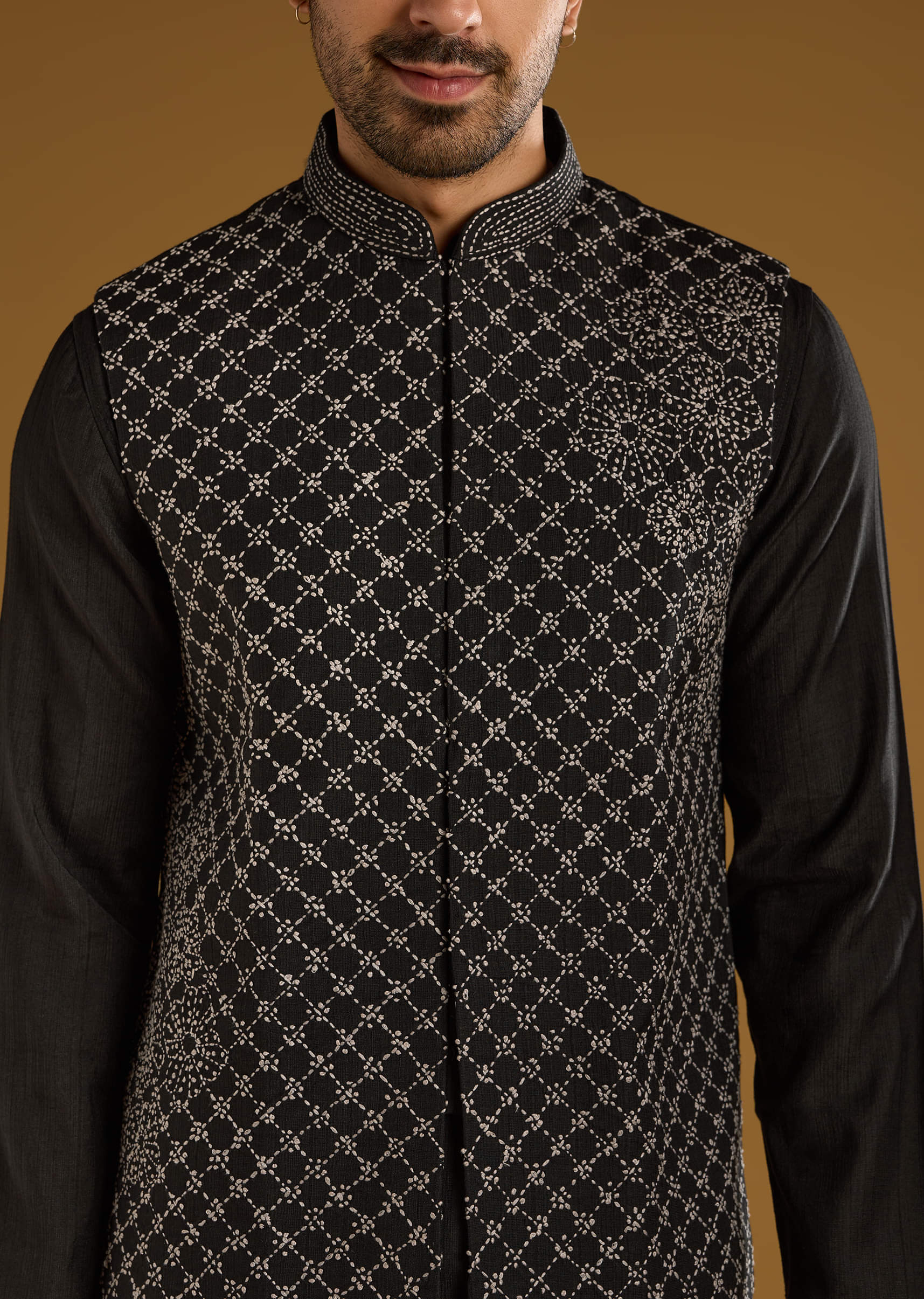 Black Kurta Jacket Set For Men With Thread Work