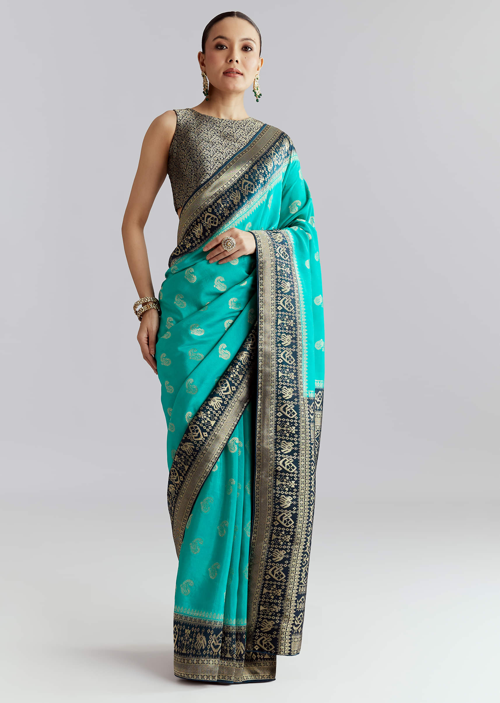 Blue Banarasi Silk Woven Saree With Zari Paisley Motifs