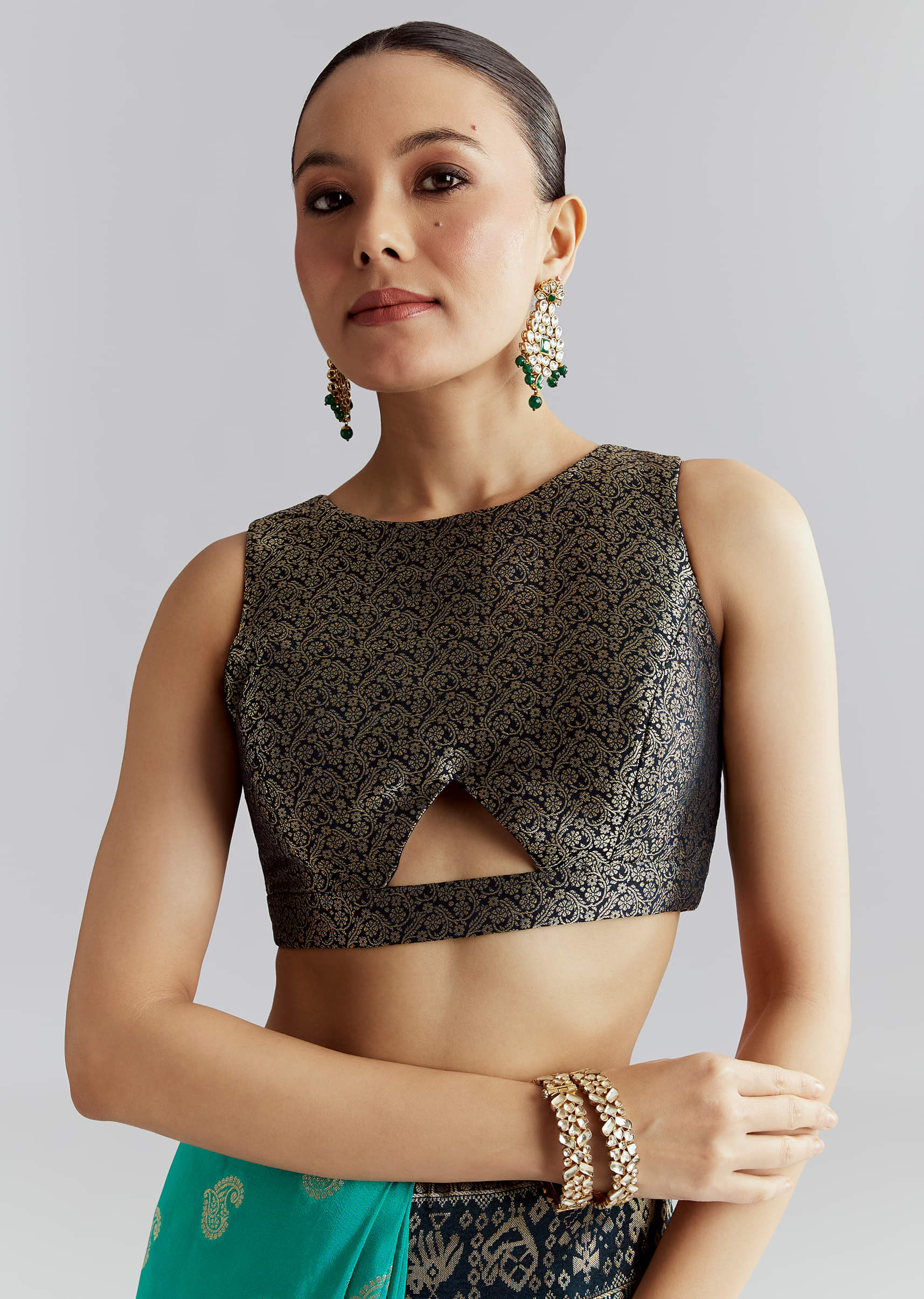 Blue Banarasi Silk Woven Saree With Zari Paisley Motifs