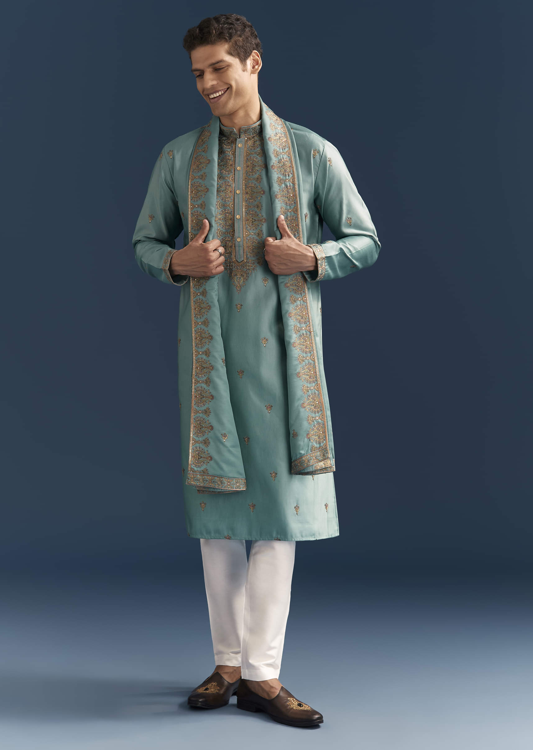 Blue Silk Kurta Set For Men With Thread Embroidery
