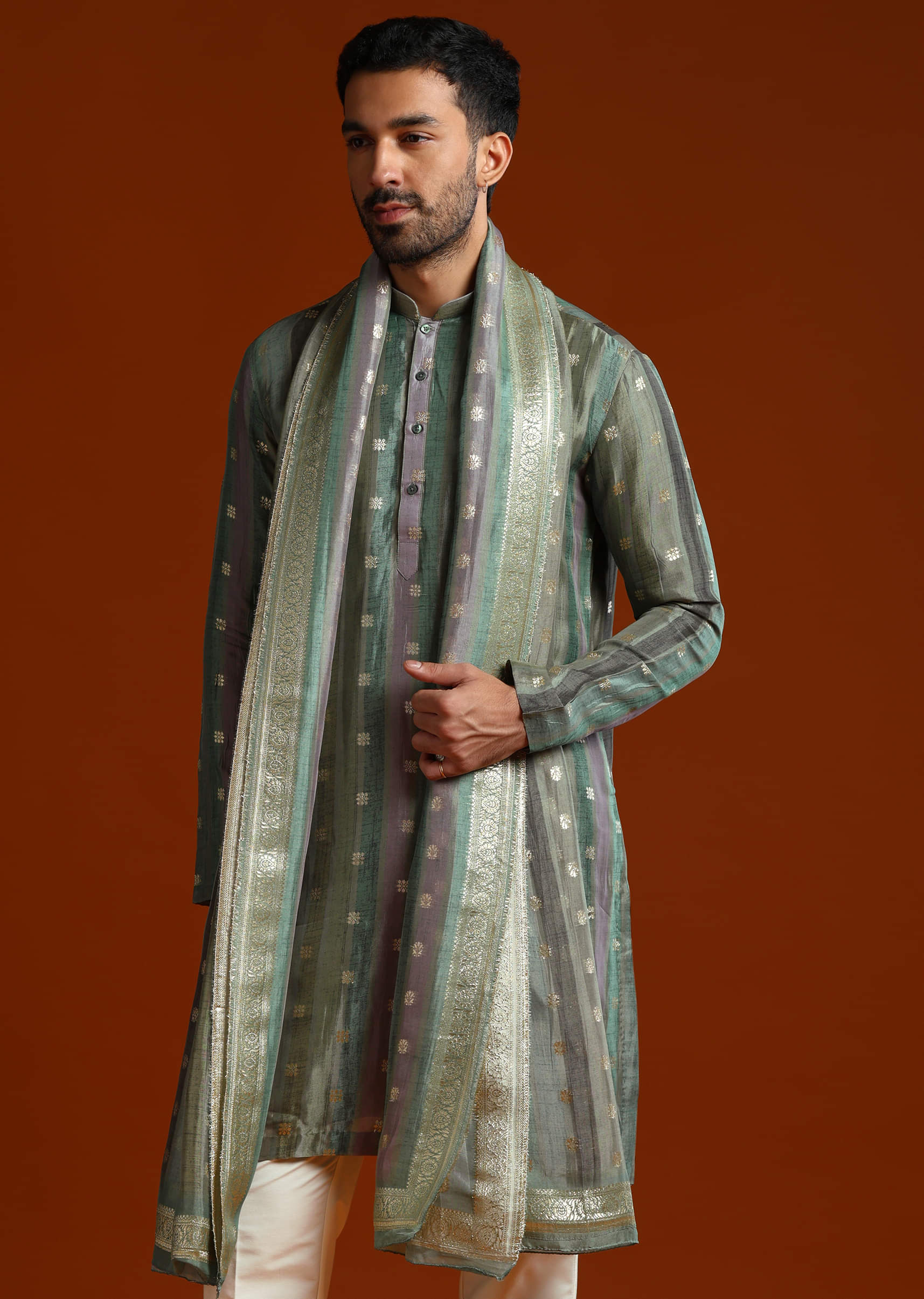 Blue Silk Kurta Set For Men With Zari Work