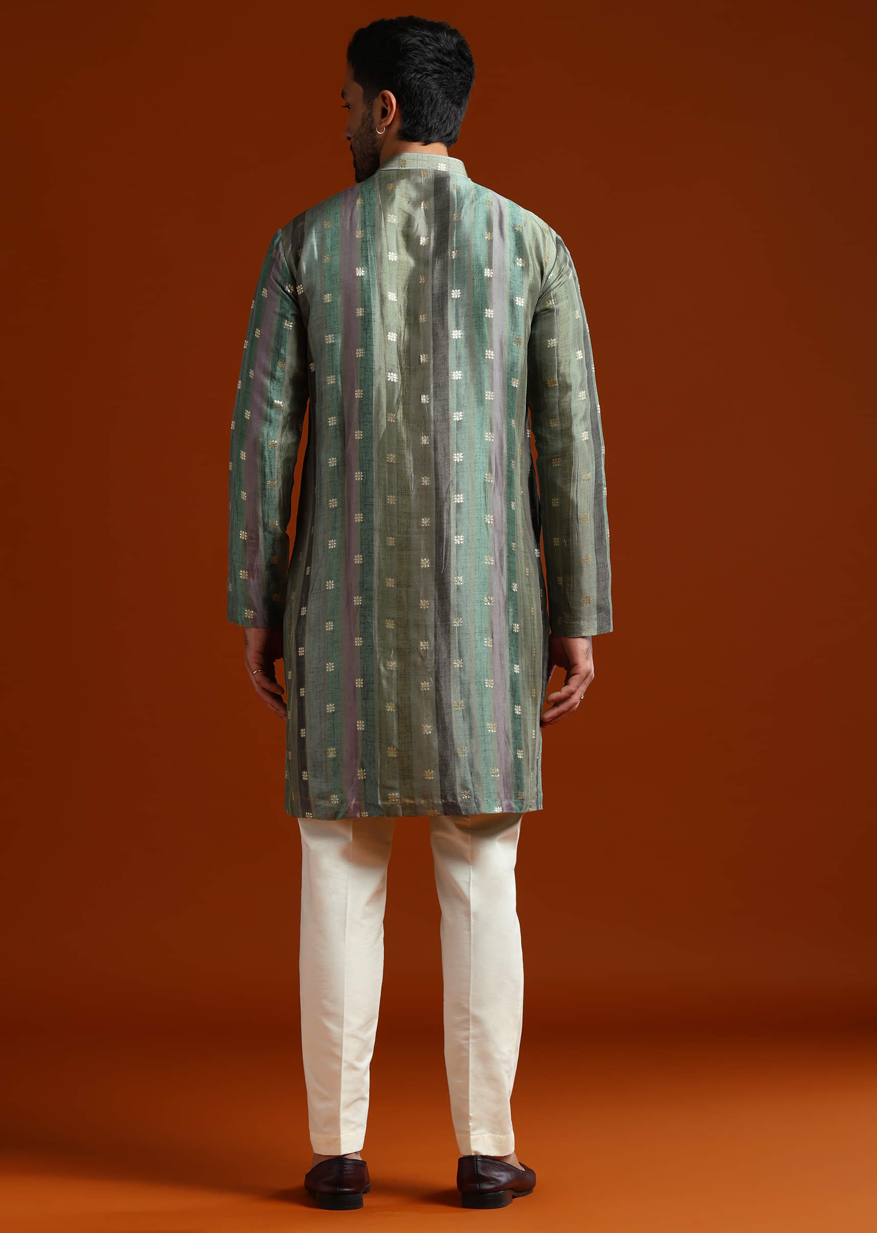 Blue Silk Kurta Set For Men With Zari Work