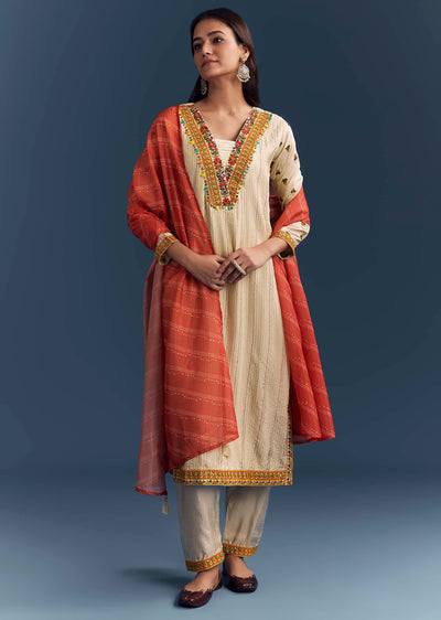 Cream Silk Kurta Set With Delicate Resham Work