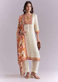 Cream Silk Kurta Set With Ikat Style Print