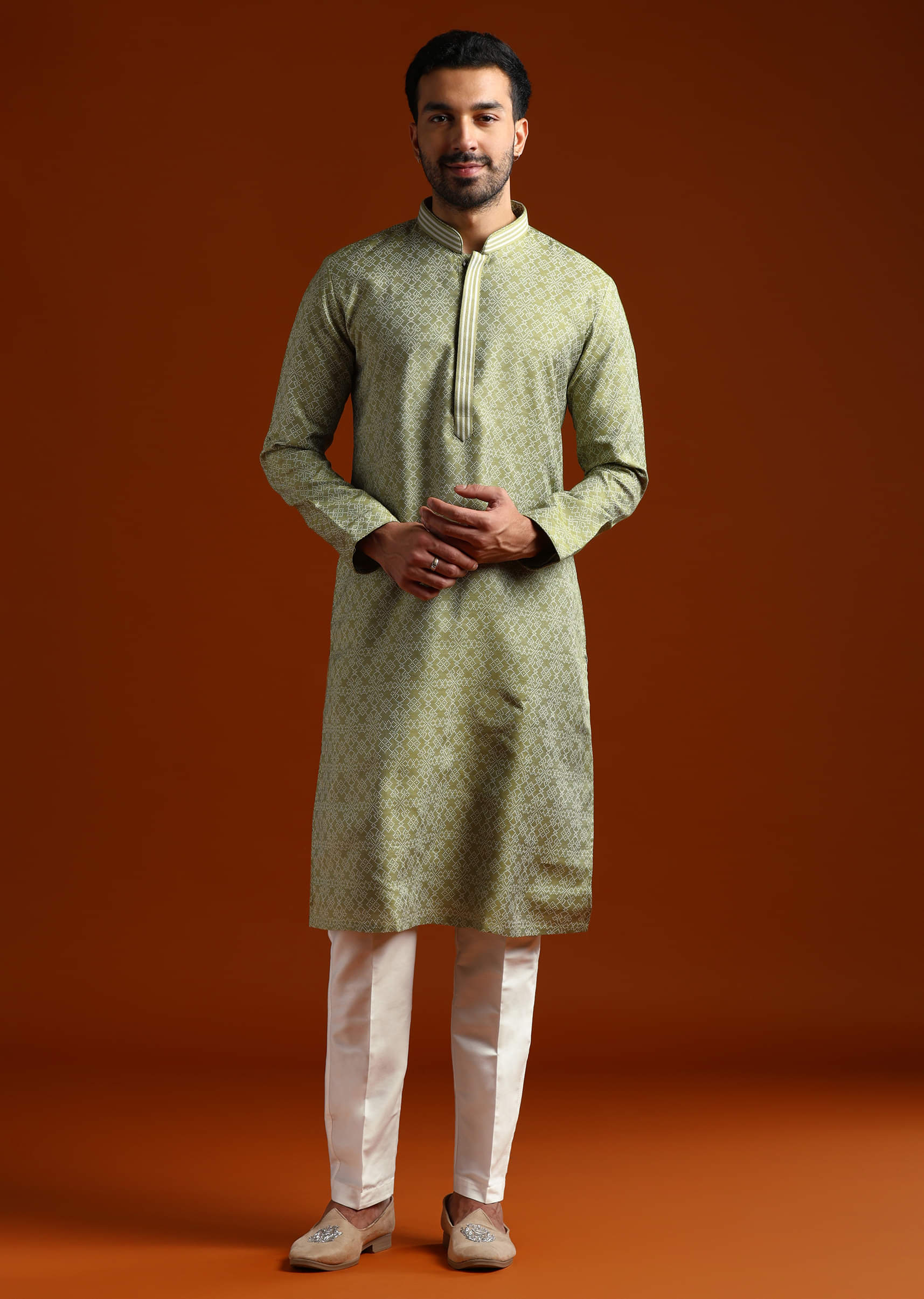 Green Jacquard Kurta Set For Men With Subtle Print