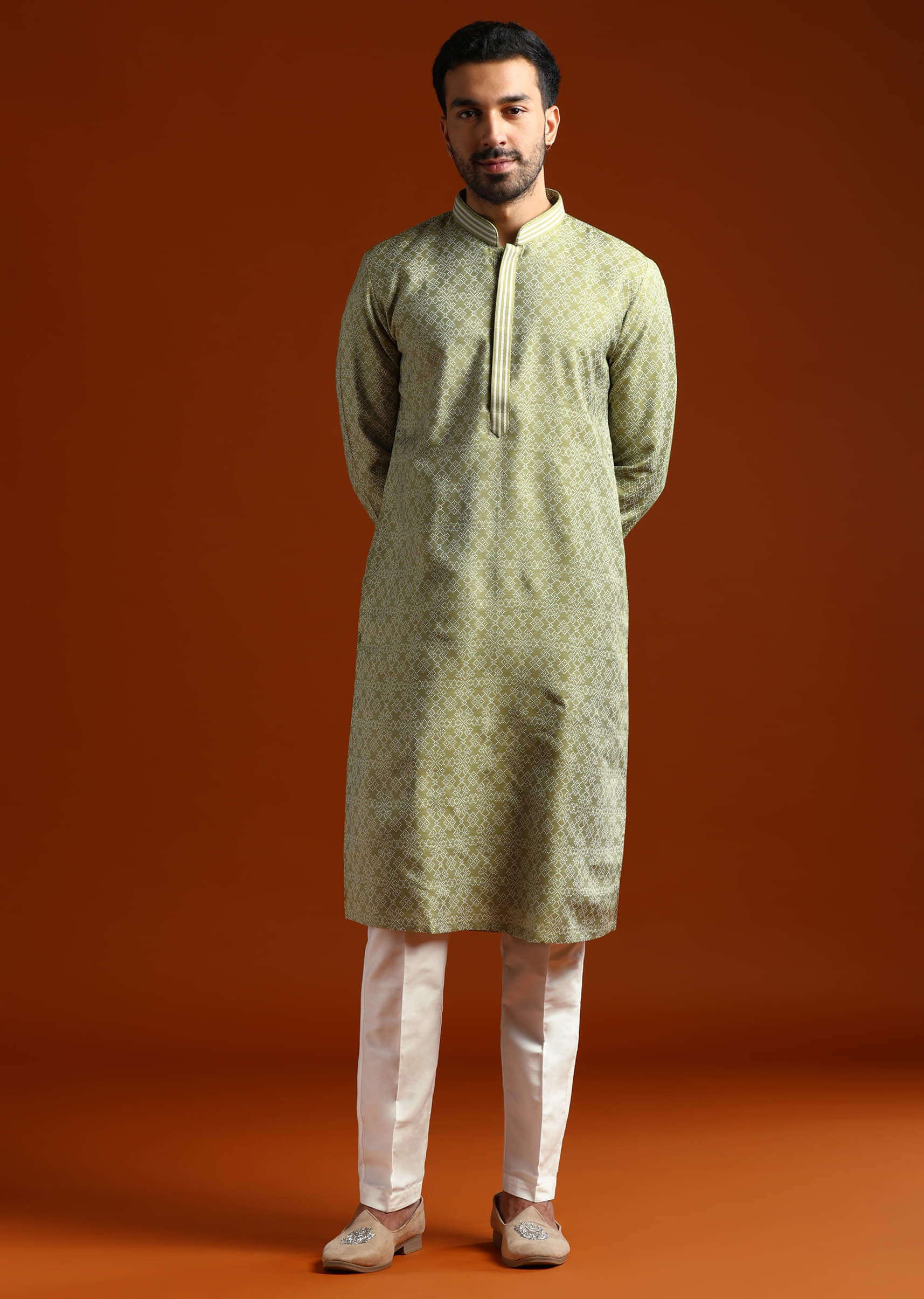 Green Jacquard Kurta Set For Men With Subtle Print