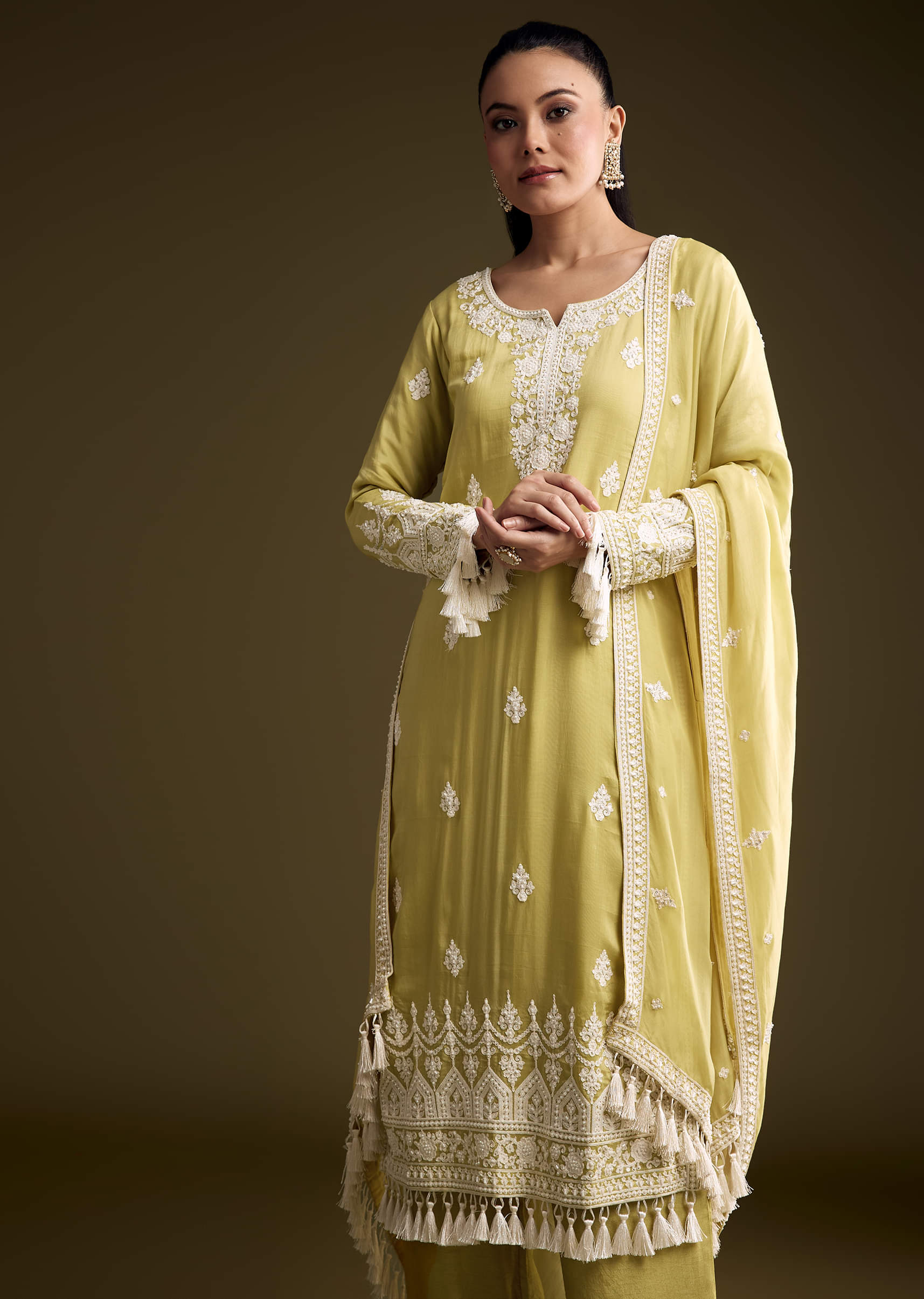 Green Organza Kurta Set With Thread Embroidery
