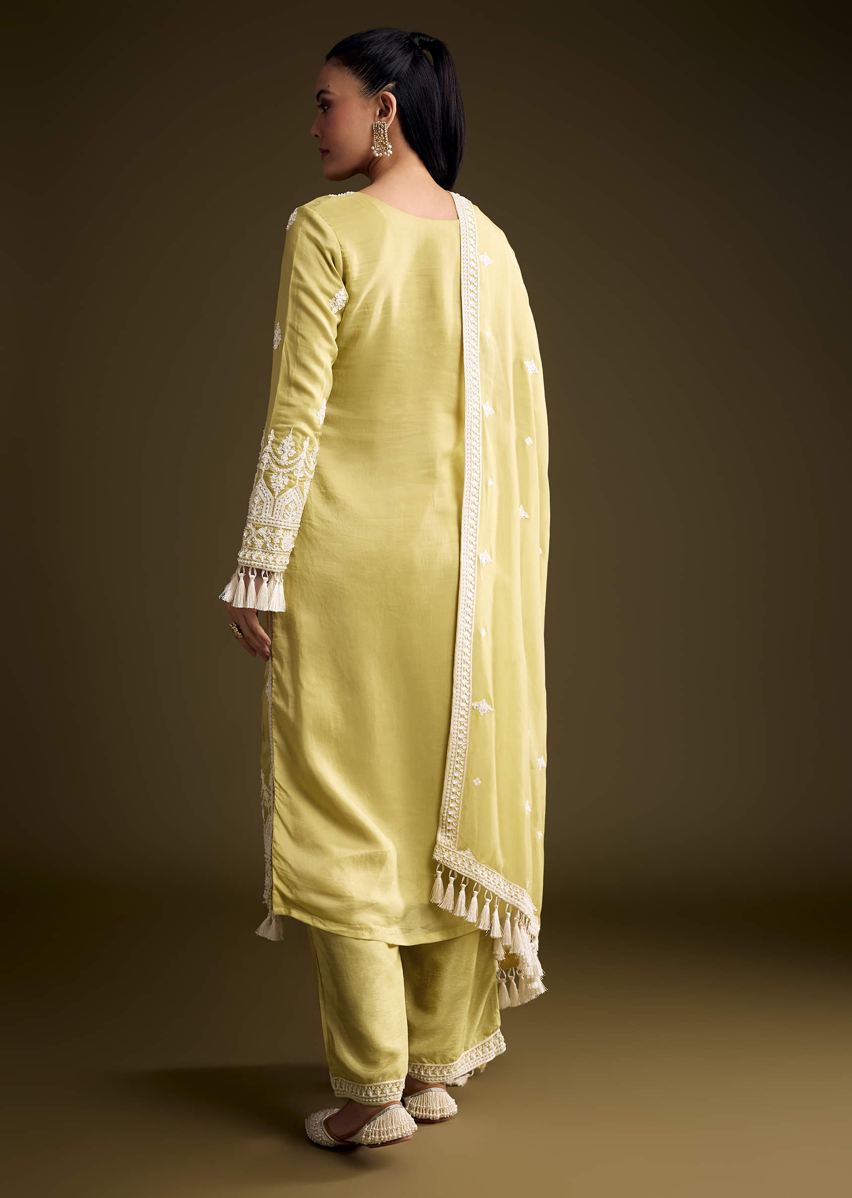 Green Organza Kurta Set With Thread Embroidery