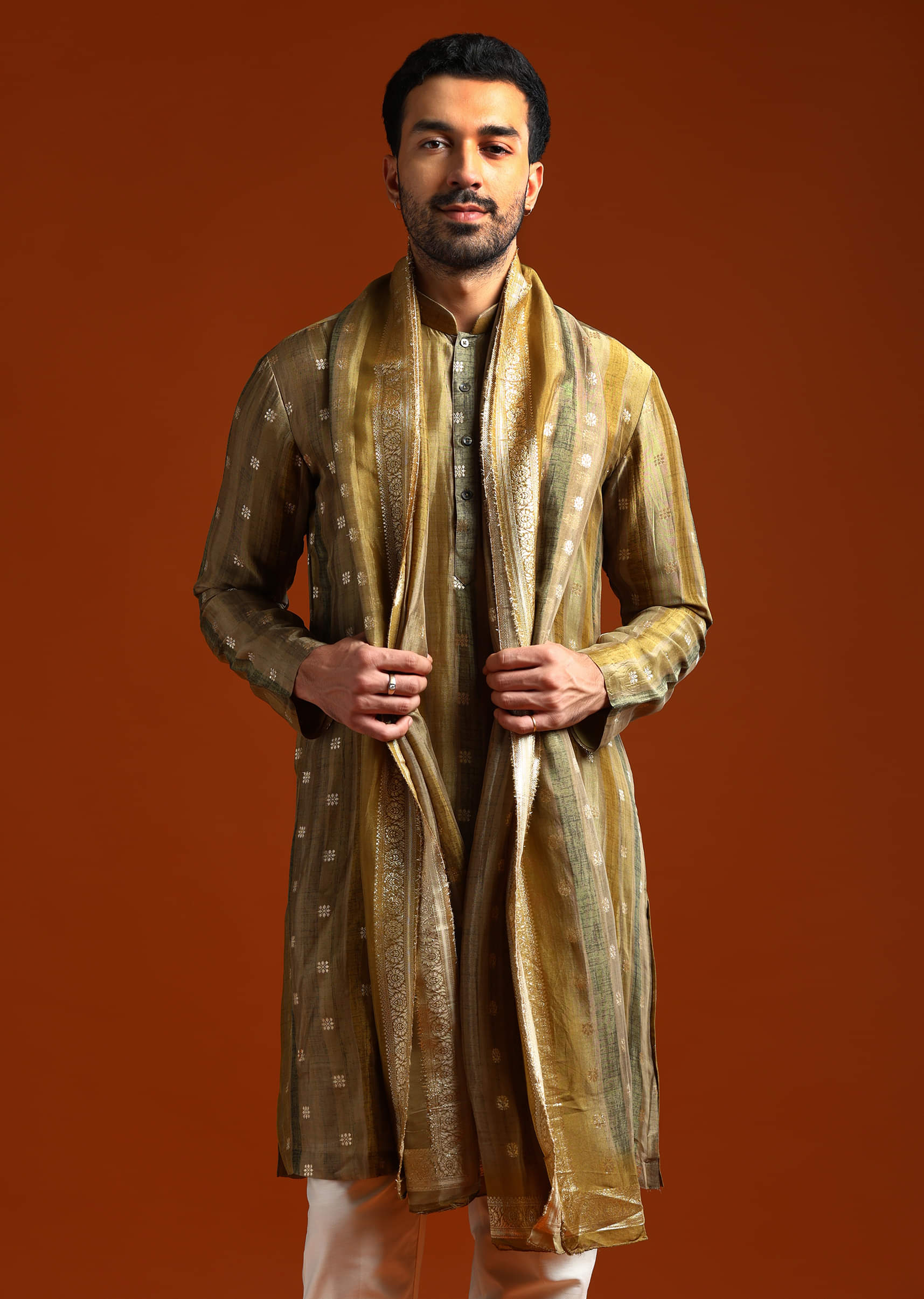 Mehendi Green Silk Kurta Set For Men With Zari Embroidery