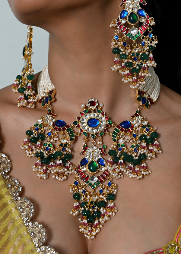 Multicolour And White Jadau Kundan Necklace Set With Earrings