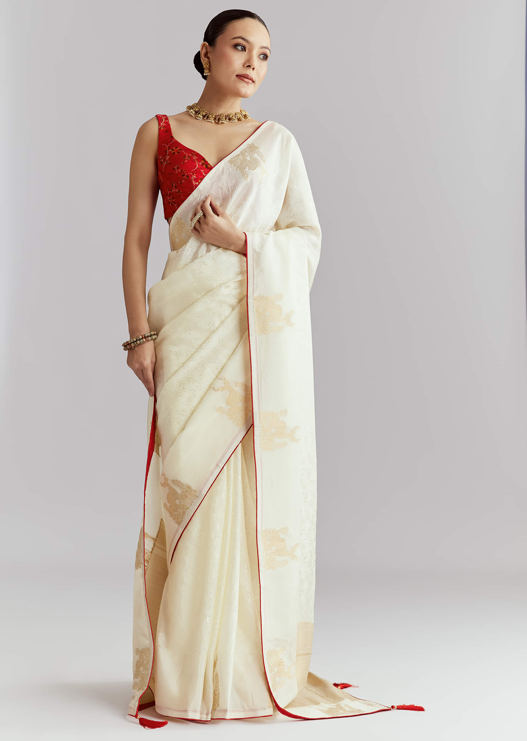 Off White Jacquard Silk Woven Saree With Zari Embroidery