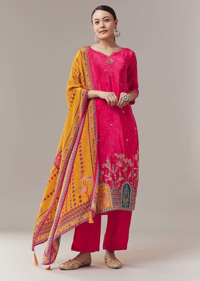 Pink Kurta Set In Floral Print With Zari Work And Dupatta