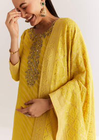 Yellow Banarasi Georgette Kurta Set With Zardosi And Cutdana Work