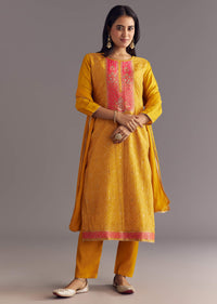 Yellow Bandhani Print Dola Silk Zardosi Kurta Set With Dupatta