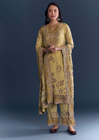 Yellow Crepe Kurta Set With Indie Print And Zari Work