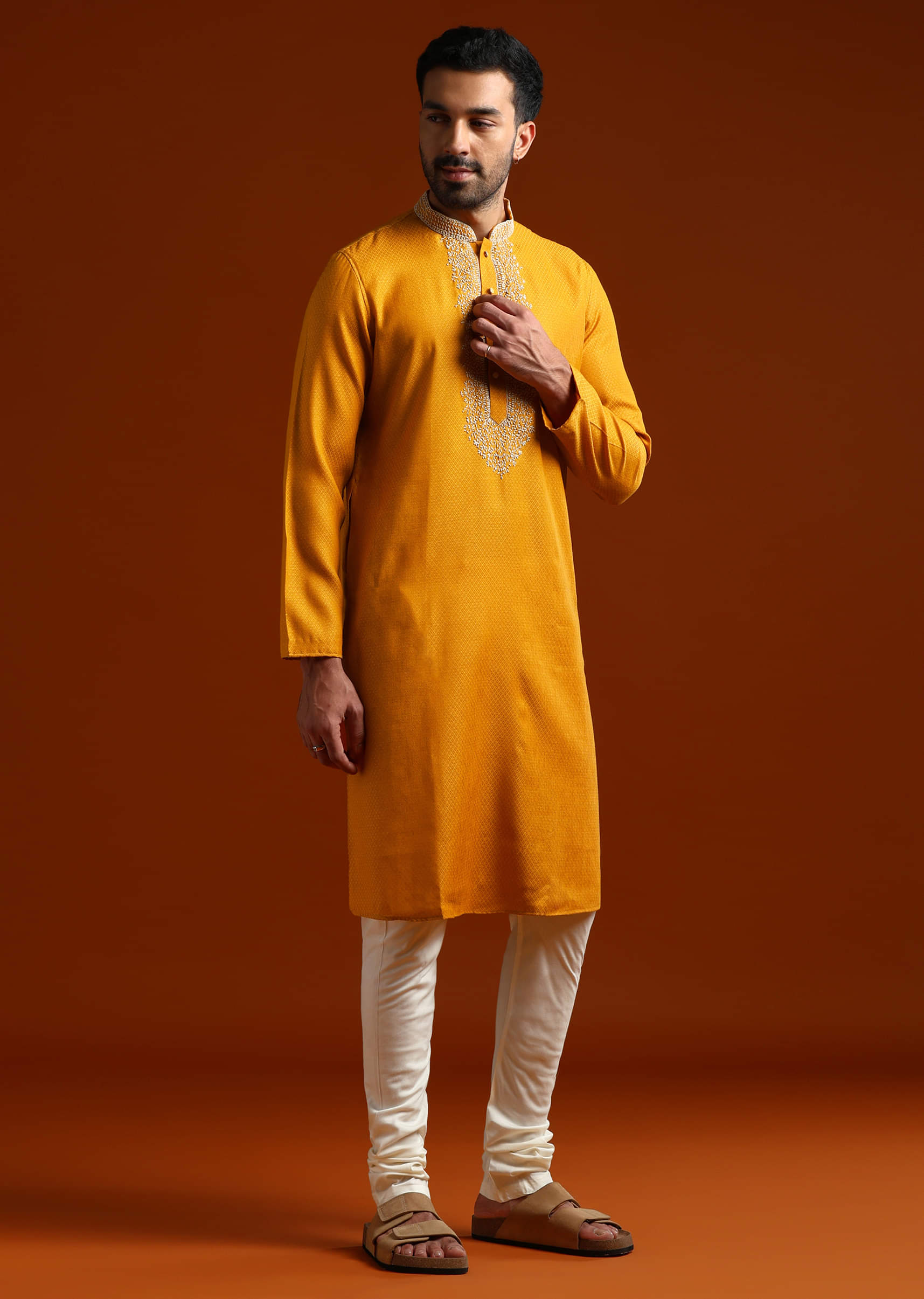 Yellow Kurta Set For Men With Thread Embroidery